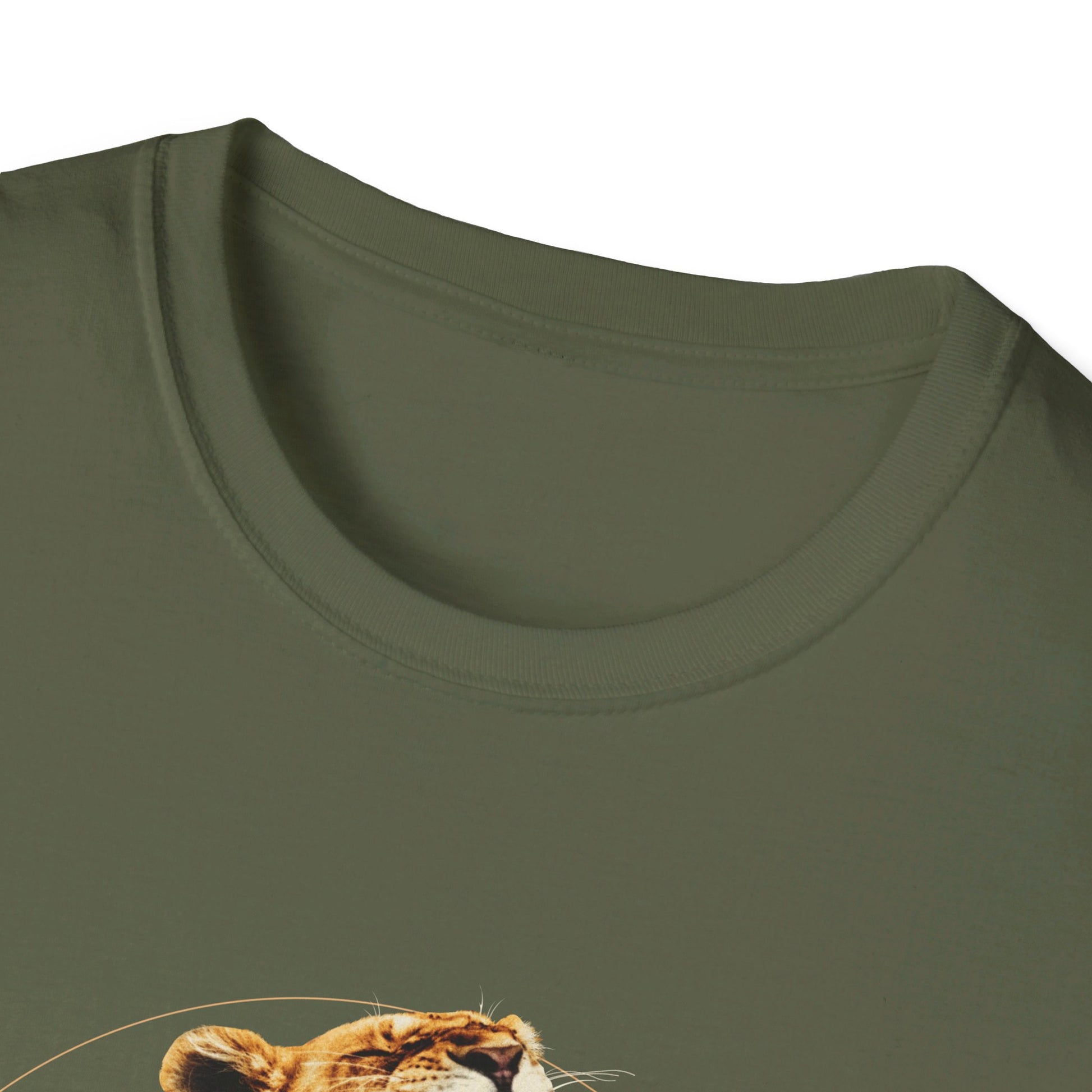 Lioness - Animal Human - Front Design - Premium Bio Unisex T-Shirt - Pure Face Streetwear