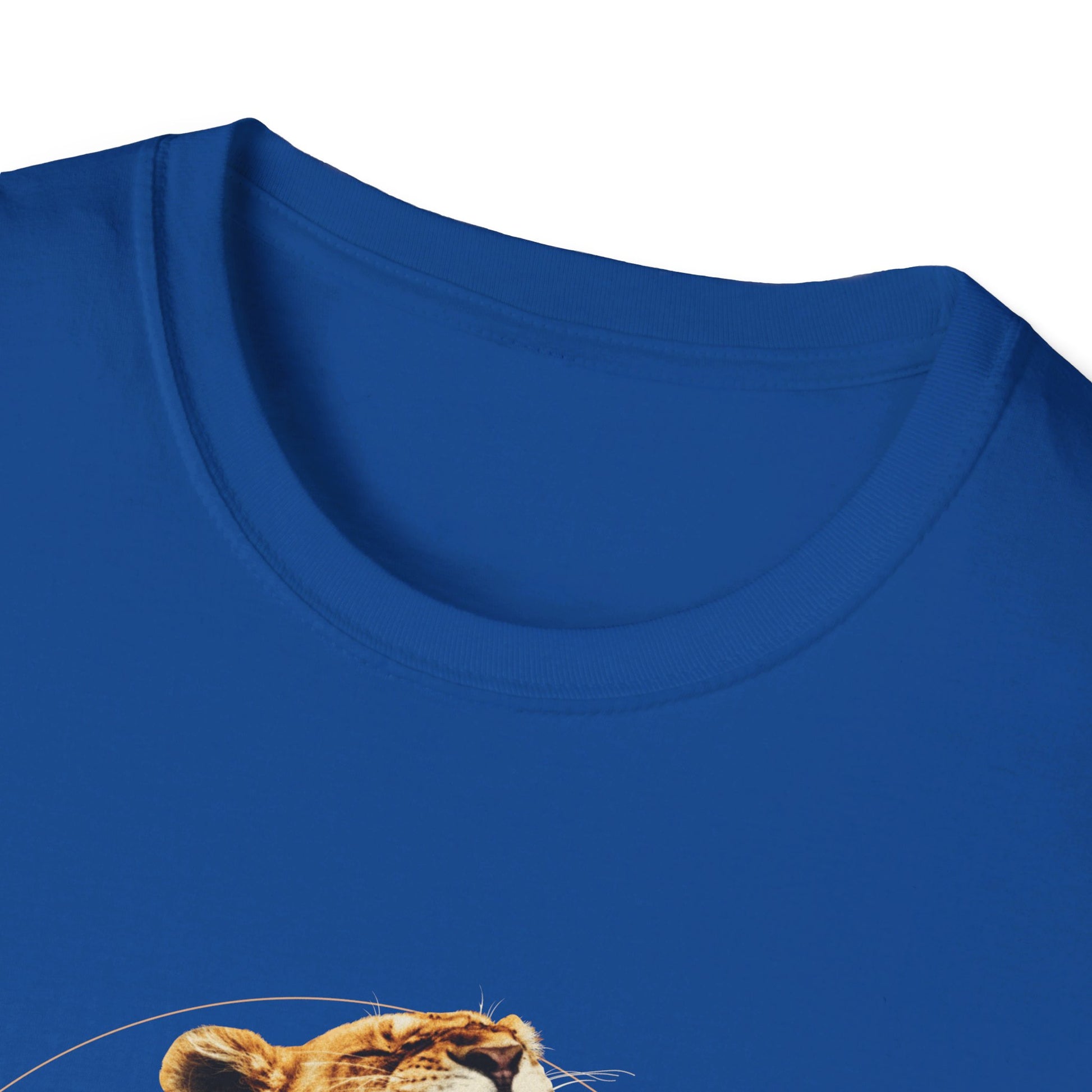 Lioness - Animal Human - Front Design - Premium Bio Unisex T-Shirt - Pure Face Streetwear