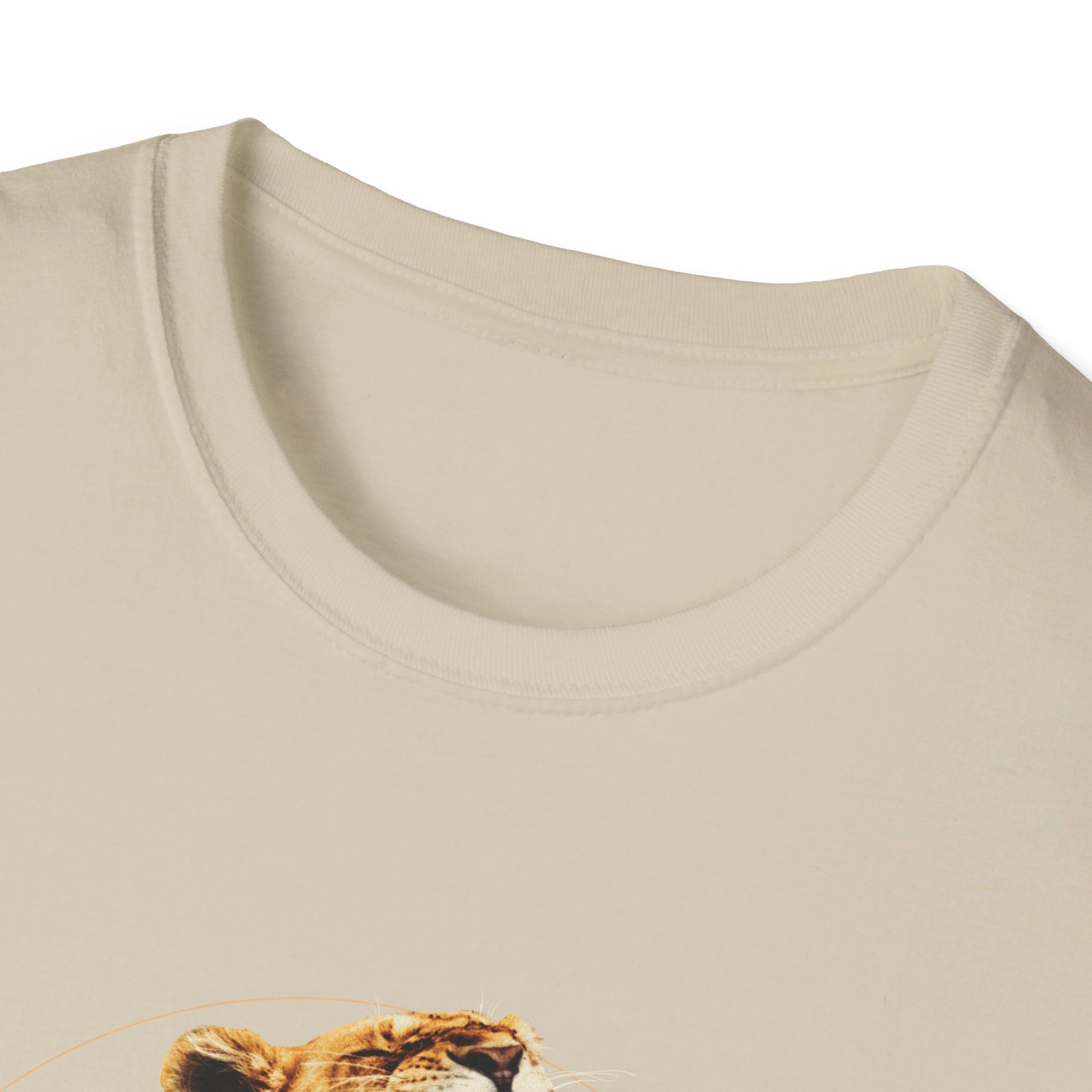 Lioness - Animal Human - Front Design - Premium Bio Unisex T-Shirt - Pure Face Streetwear