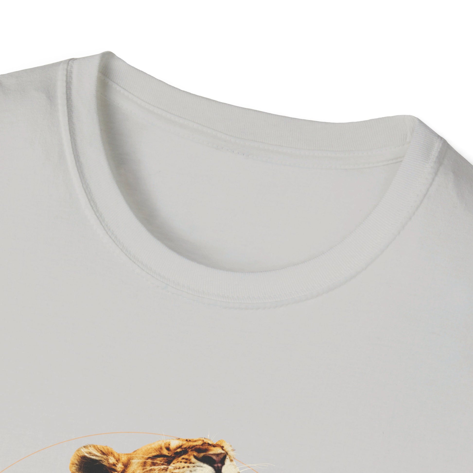 Lioness - Animal Human - Front Design - Premium Bio Unisex T-Shirt - Pure Face Streetwear