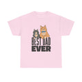 Hellpinkes T-Shirt mit niedlichem Tiermotiv und der Aufschrift „Best Dad Ever“ – perfekt für Katzenliebhaber mit Herz und Humor. Ideal als Geschenk zum Vatertag oder einfach für Cat Dads mit Stil.