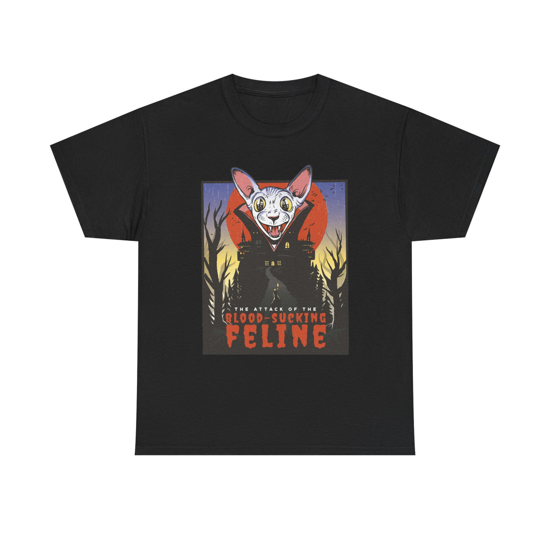 Schwarzes T Shirt mit gruselig lustigem Design einer vampirhaften Katze mit Cape und Schloss im Hintergrund. Parodie im Stil klassischer Horrorfilme.