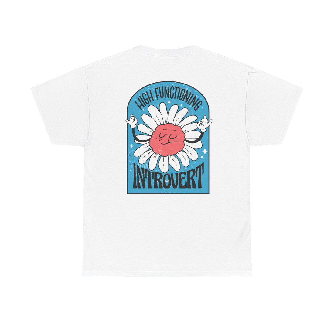 Weißes T-Shirt mit Back Print und dem Statement „High functioning introvert“ im Antisocial-Retro-Stil