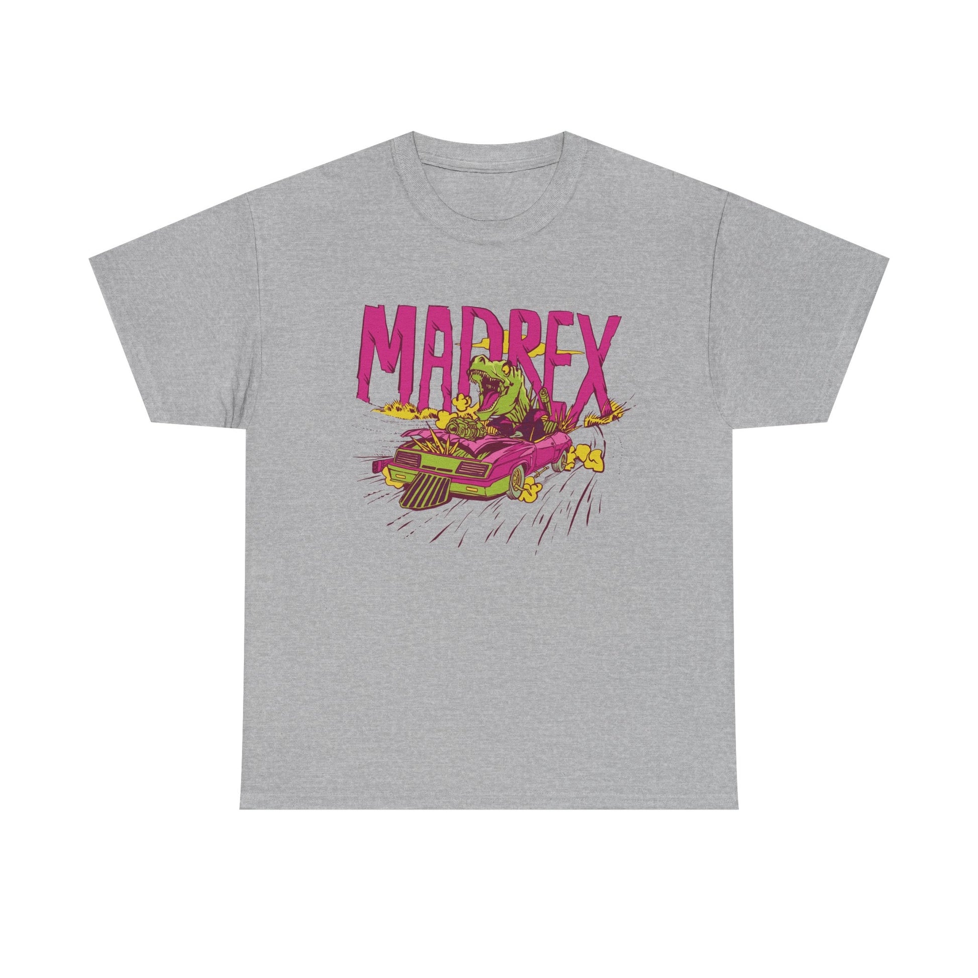 Graues T Shirt mit MADREX Comic-Grafik: Dino fährt Muscle-Car, überall Funken, Rauch, Explosionen. Humorvolle Filmparodie.