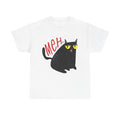 Weißes T-Shirt mit Frontmotiv: Eine schwarze Comic-Katze mit genervtem Gesichtsausdruck und gelben Augen sitzt unter dem rot geschriebenen Wort „MEH“. Der illustrative Stil ist minimalistisch und gleichzeitig ausdrucksstark – perfekt für alle, die das Leben manchmal einfach „meh“ finden.