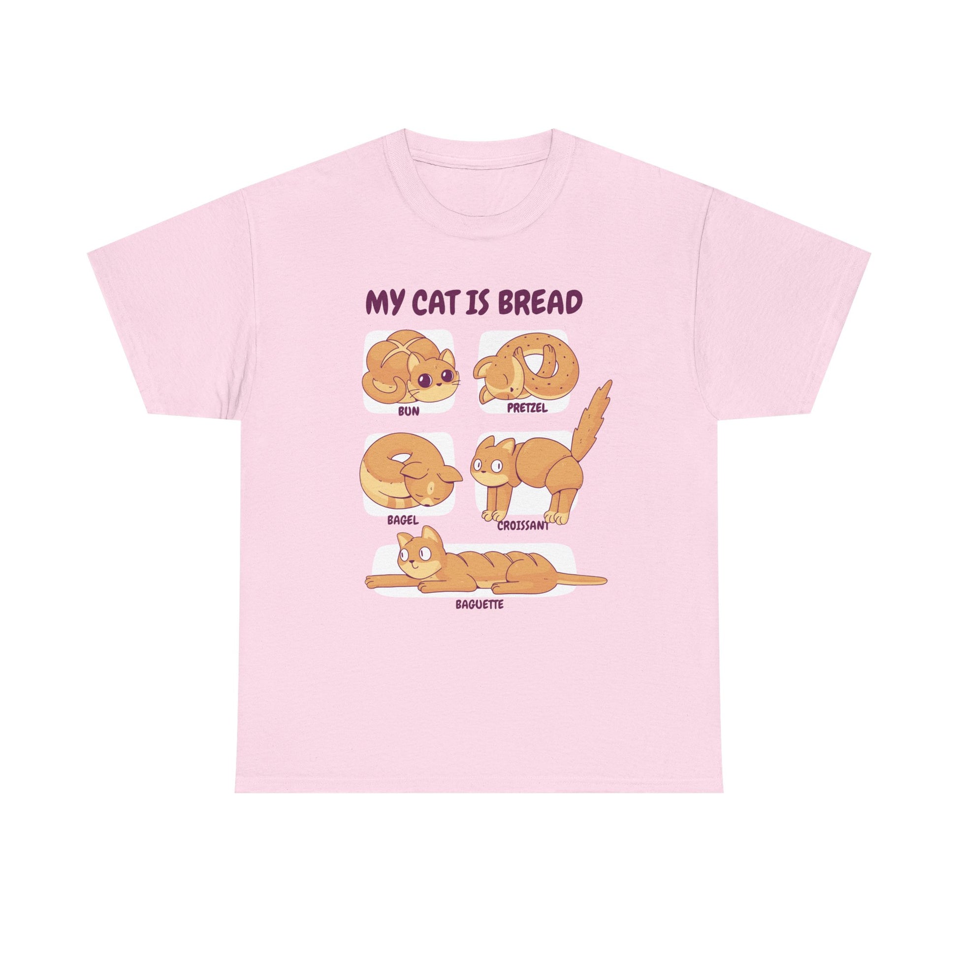 Hellpinkes T-Shirt mit niedlichem Cartoon-Design: Katzen als Brötchen, Croissant, Bagel und mehr – mit der Aufschrift „MY CAT IS BREAD“. Ein liebenswertes Motiv für Cat Moms und Breakfast Queens.