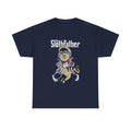 Marineblaues T Shirt mit Faultier im Mafia-Anzug. Das Tier hält ein Glas Wein, trägt eine Rose am Kragen – darüber steht „The Slothfather“.