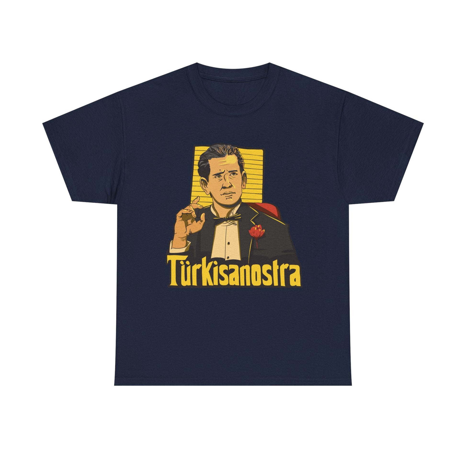 Marineblaues T Shirt mit humorvollem Mafia Motiv und dem Schriftzug Türkisanostra. Anspielung auf den Film The Godfather.